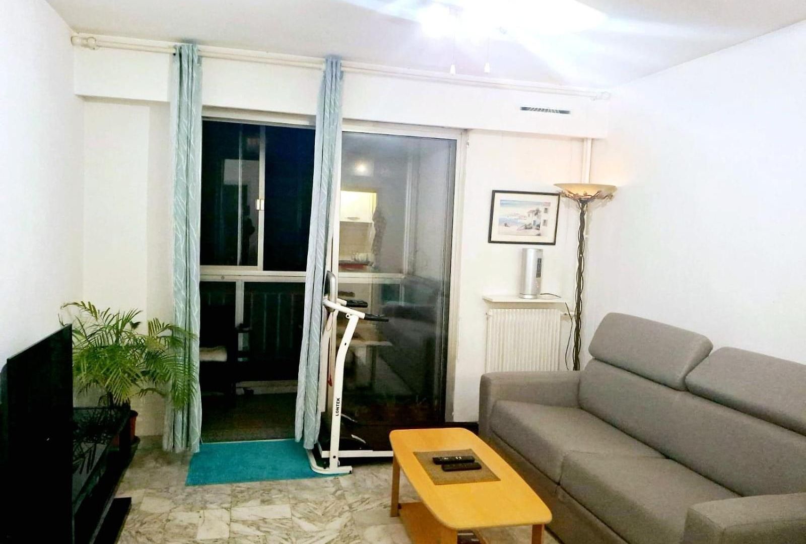 Apartment T1 Bord De