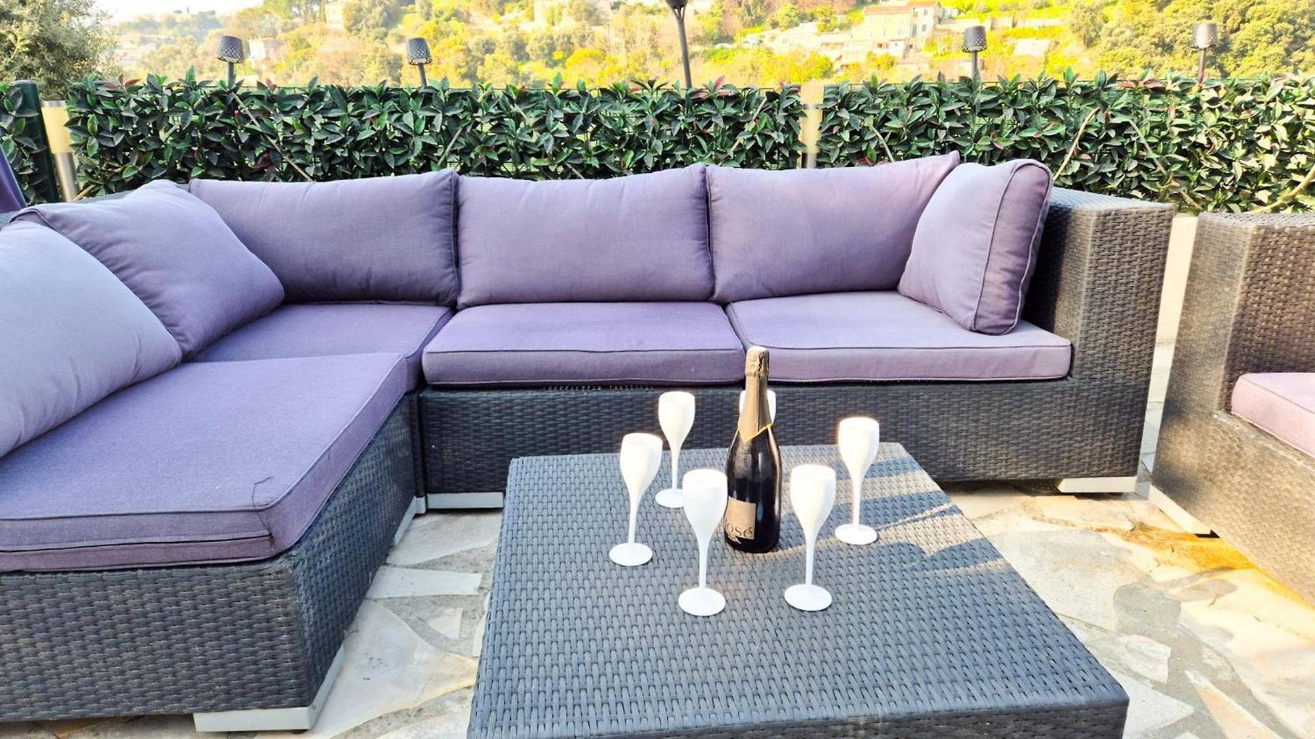 Hébergement de vacances Maison Avec Grande Terrasse Sur