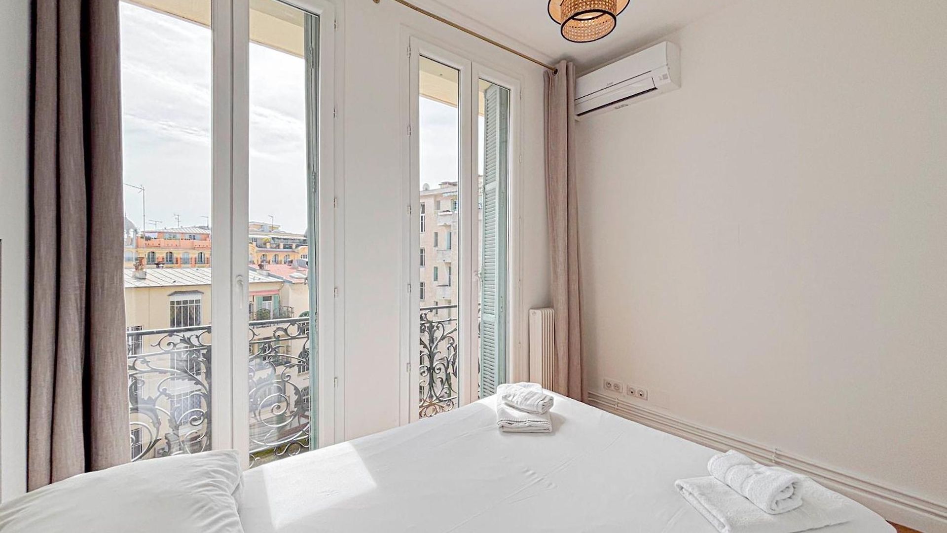 Appartement Escapade En Centre De - Wifi, Ac, 2pers *