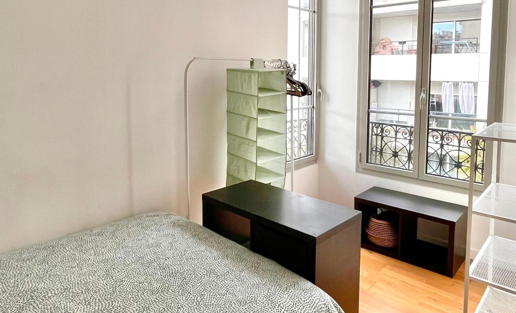 Two-rooms With Balcony In * Nice