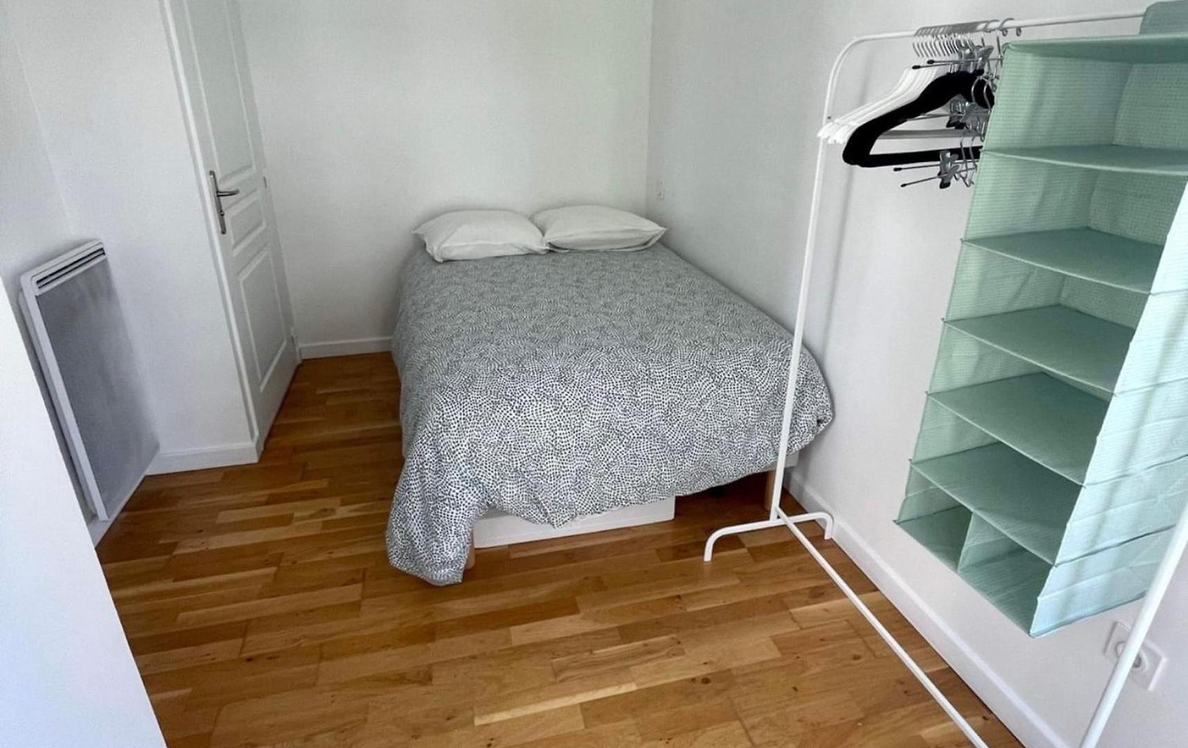 Two-rooms With Balcony In Appartement Nice