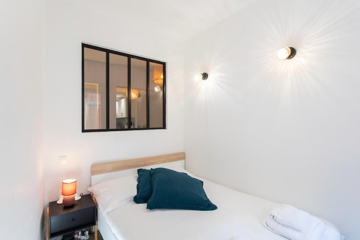 Appartement #16 Staywizus -1bdr Flower Market, Old Town, 1min Ac