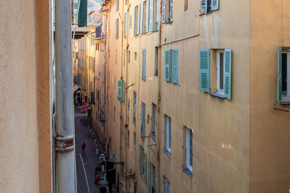 Appartement #16 Staywizus -1bdr Flower Market, Old Town, 1min Ac