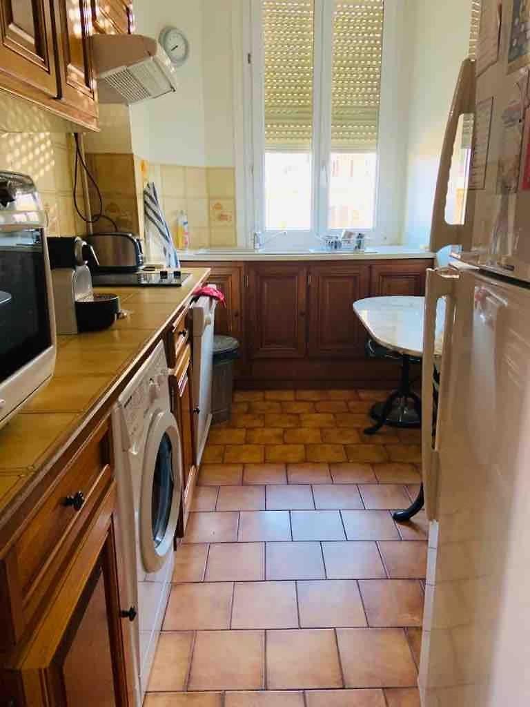 Appartement Pleasant With Balcony