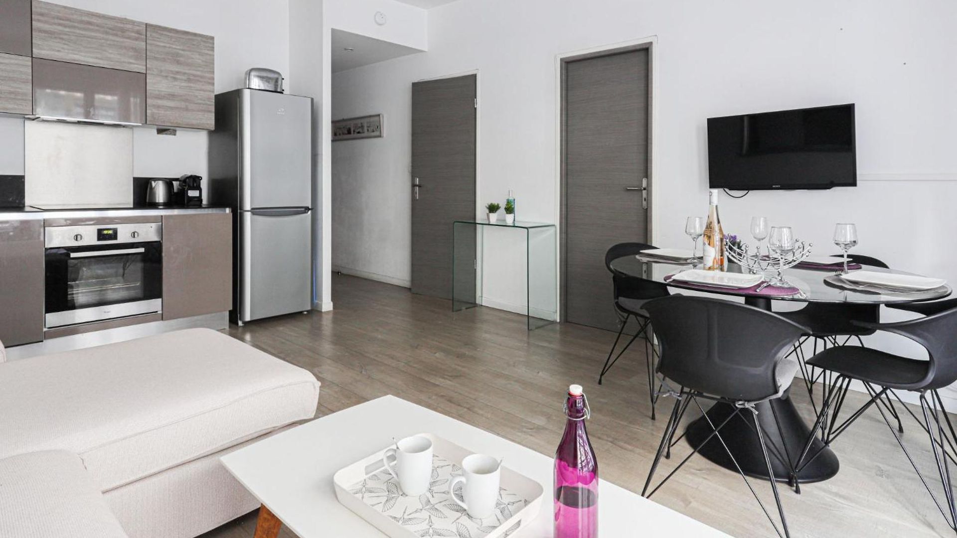 Le Mozart By Interhome