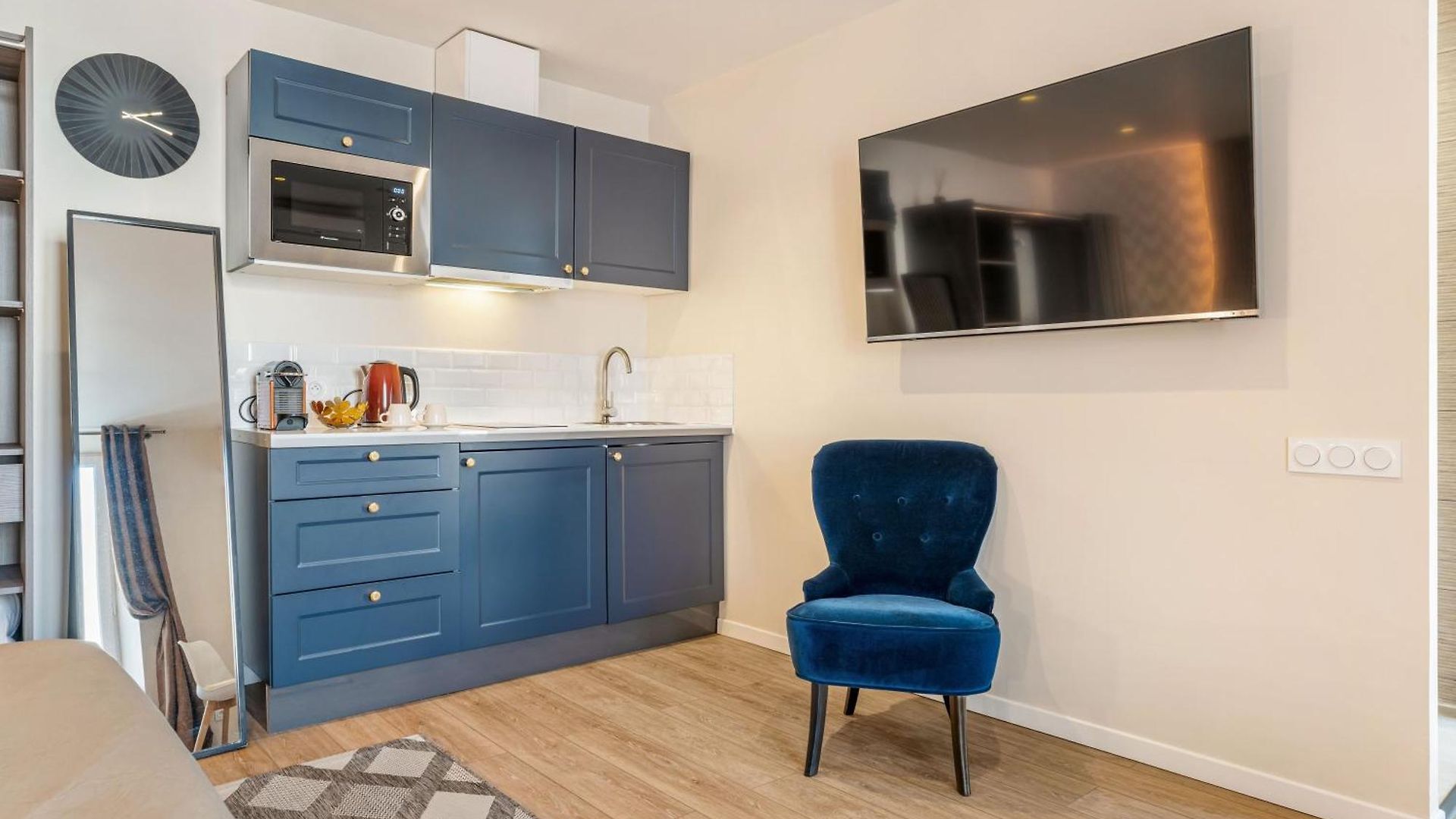Apartment Elegant Jacuzzi Loft In Massena *
