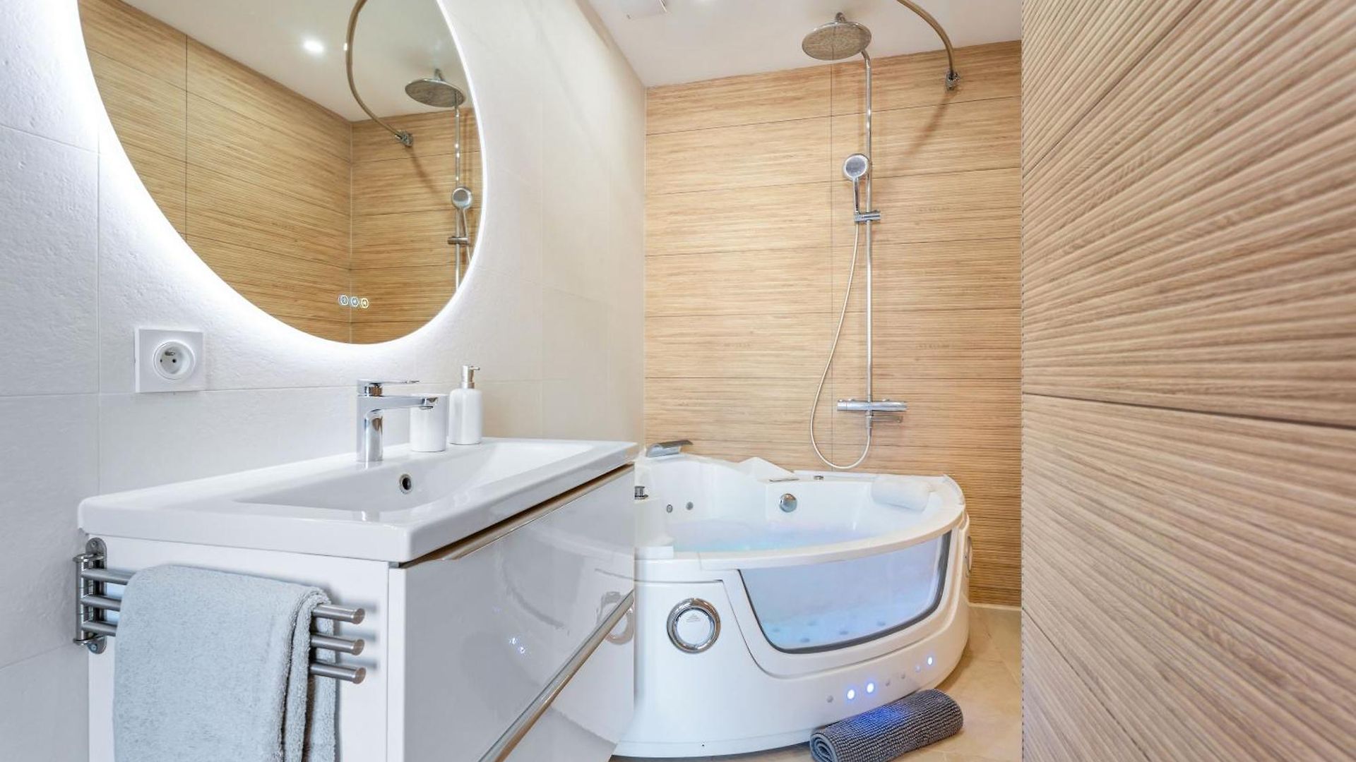 Apartment Elegant Jacuzzi Loft In Massena