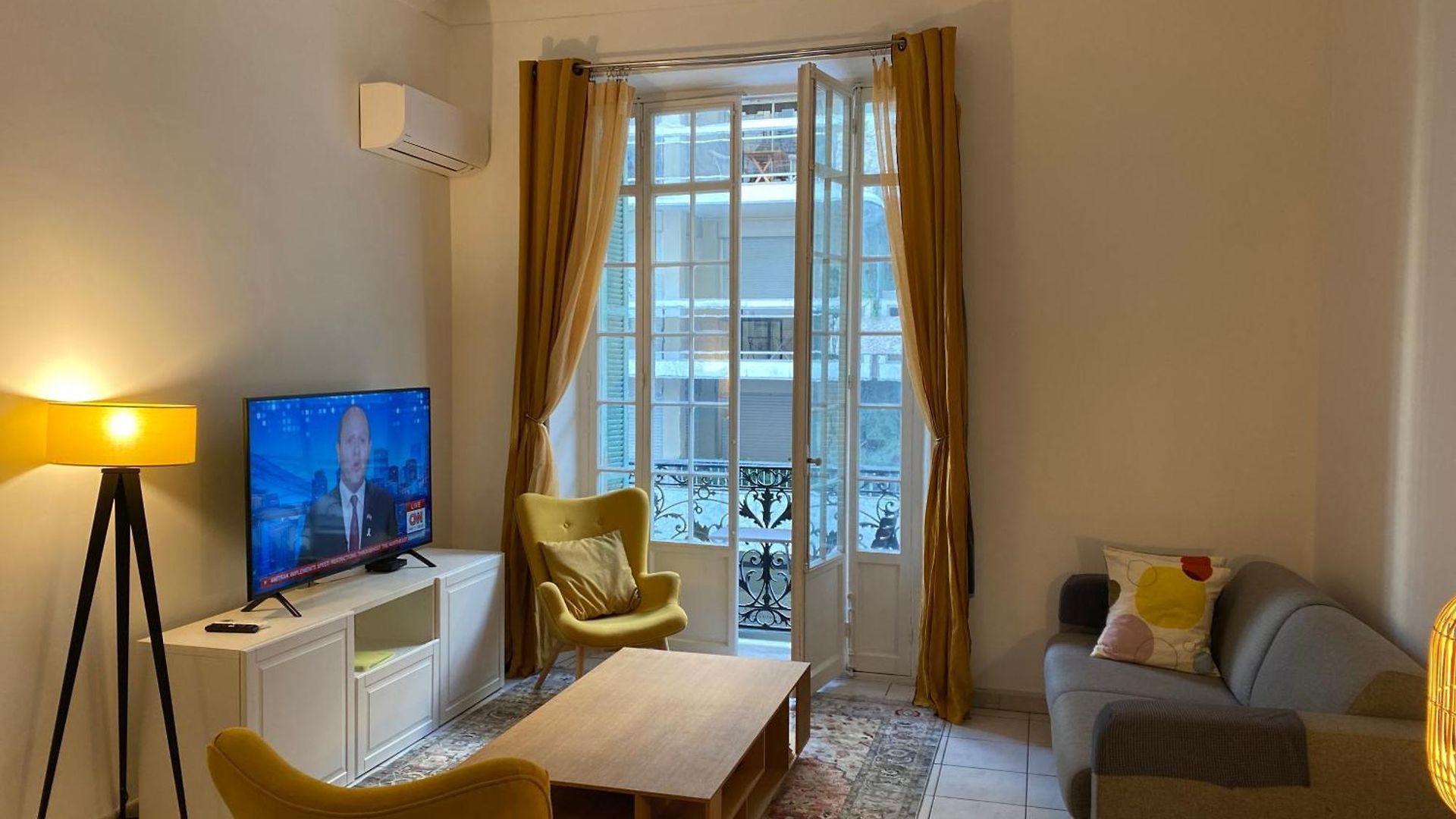 The Grand Riviera - Choice In