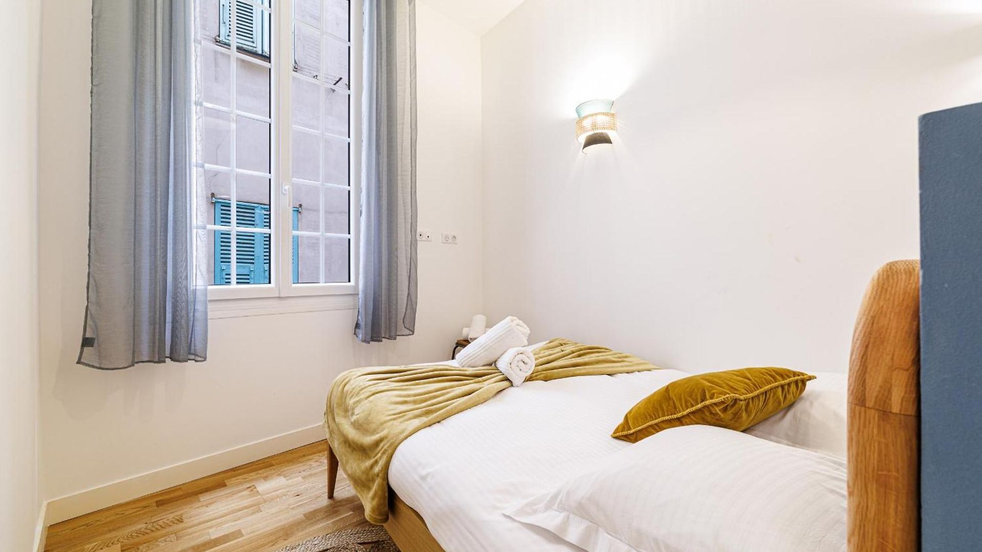 Chic & Cozy 2 Bdr Heart Of The Old Town Appartement *