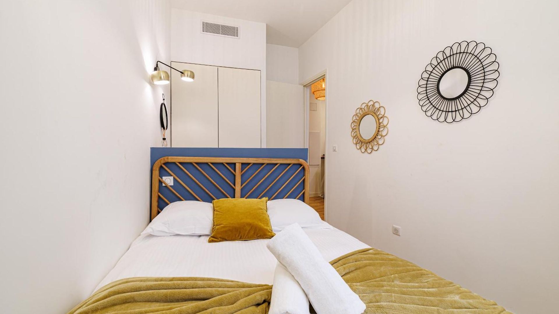 Chic & Cozy 2 Bdr Heart Of The Old Town Appartement
