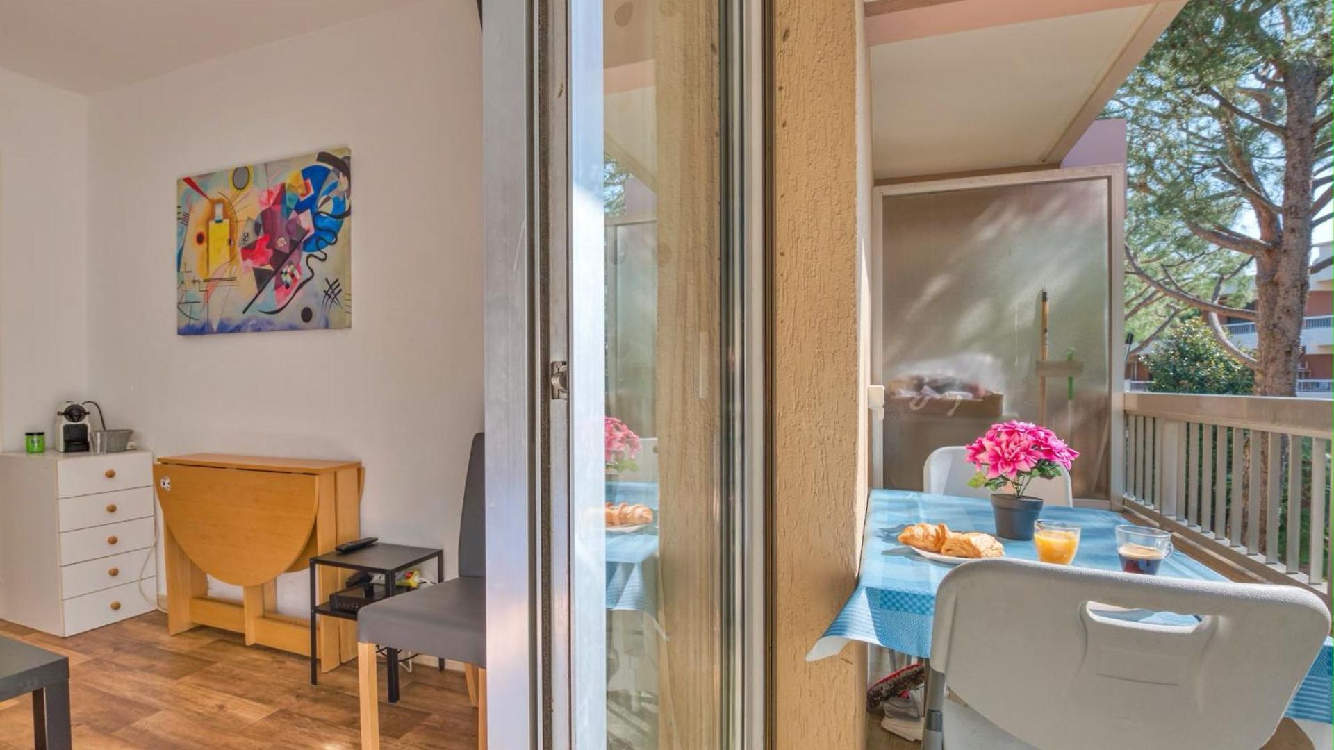 Le Petit Balcon