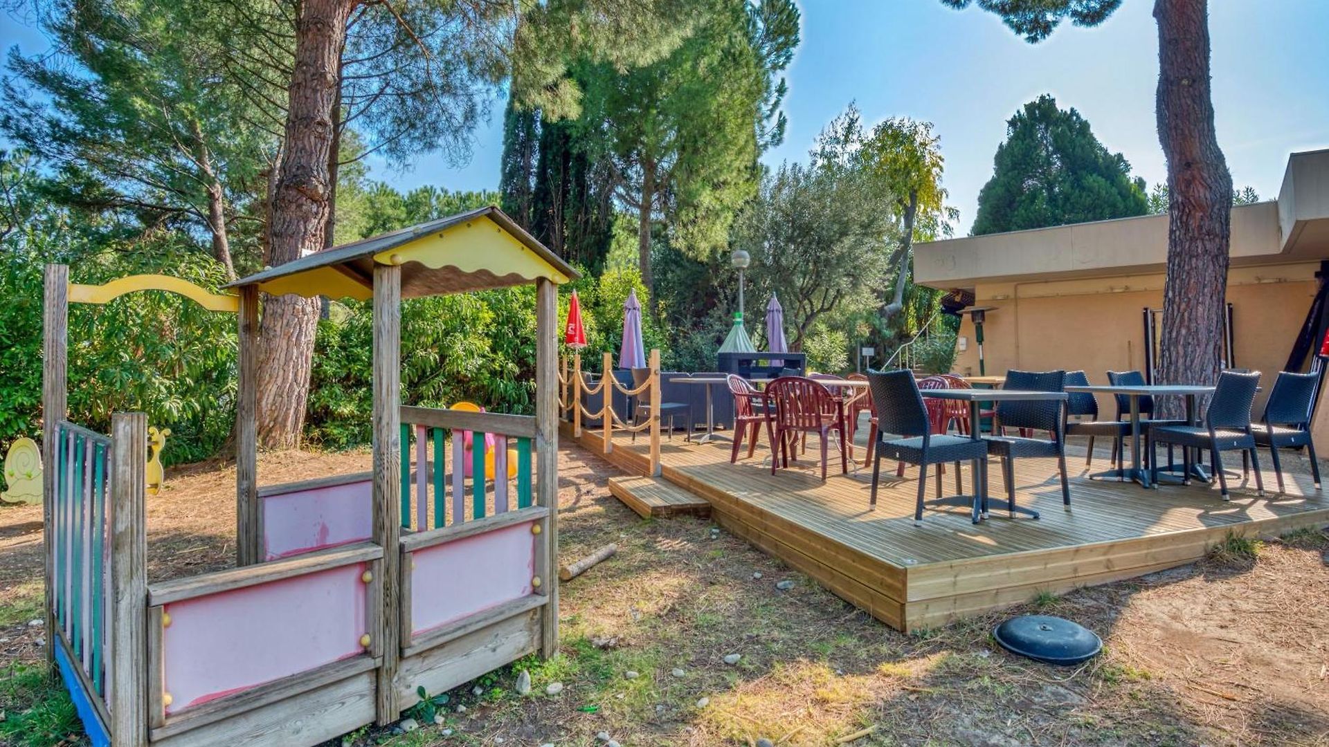 Le Petit Balcon Apartment