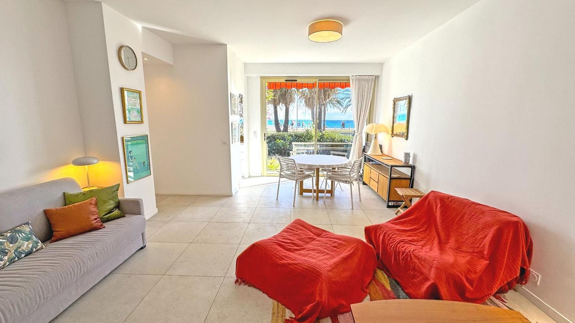 Cosy Sea Front Garden Appartement