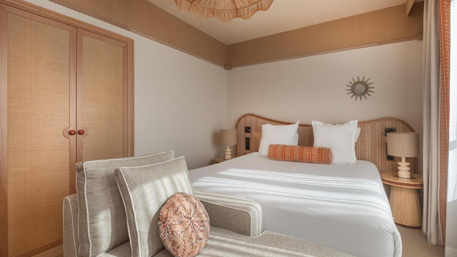 Hotel Le Soleia By Inwood 4*