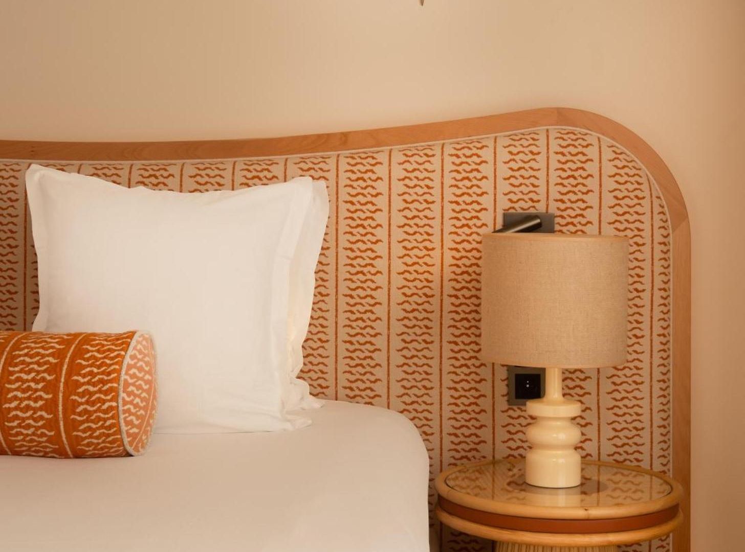 Le Soleia By Inwood Hotel