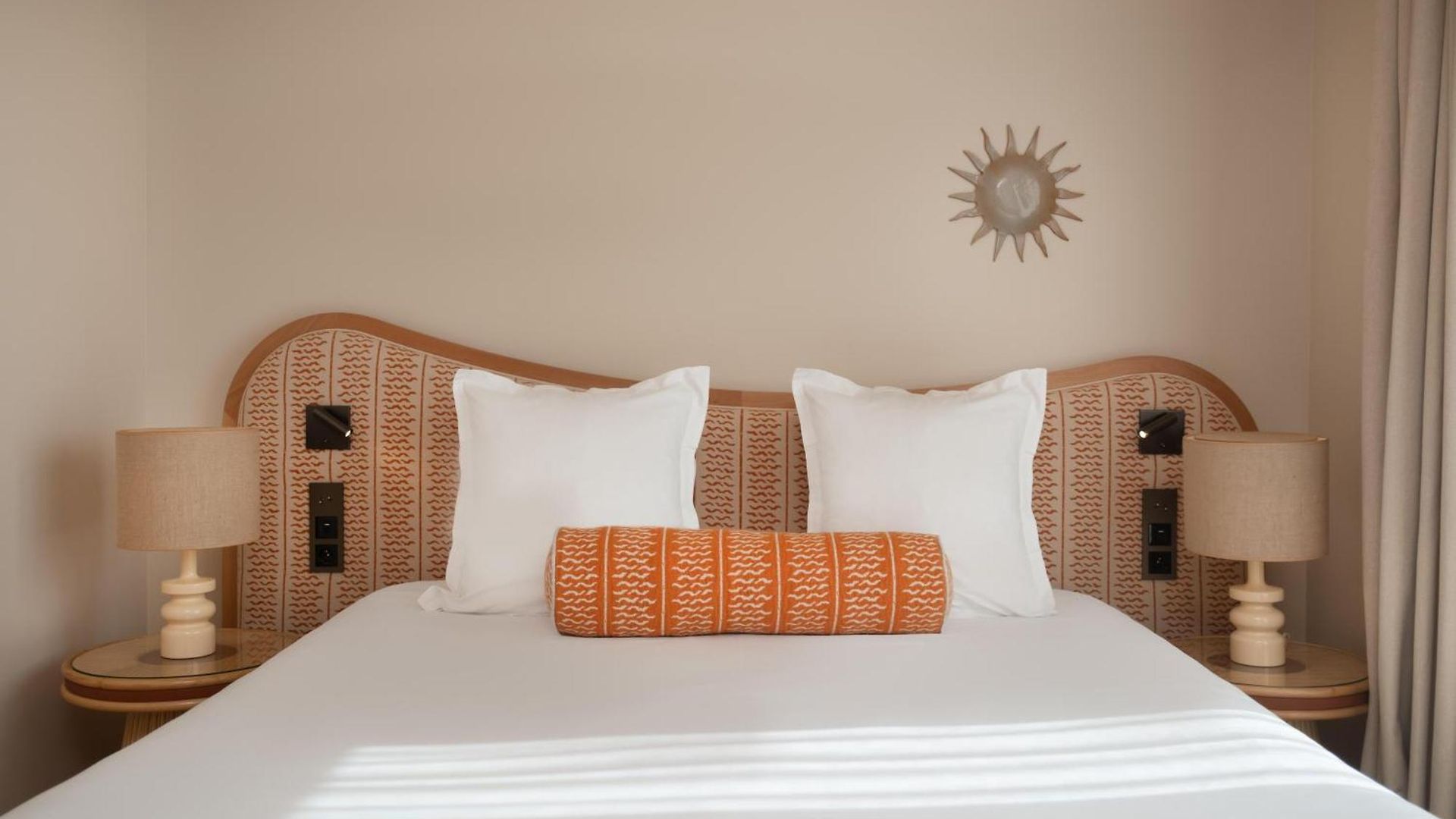 Hotel Le Soleia By Inwood 4*