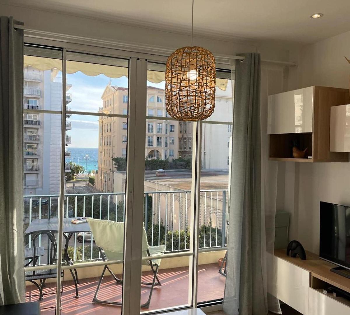 Appartement #26 Staywizus - Idealy Located Flat Ac 2mins Walk To Sea Balcony *