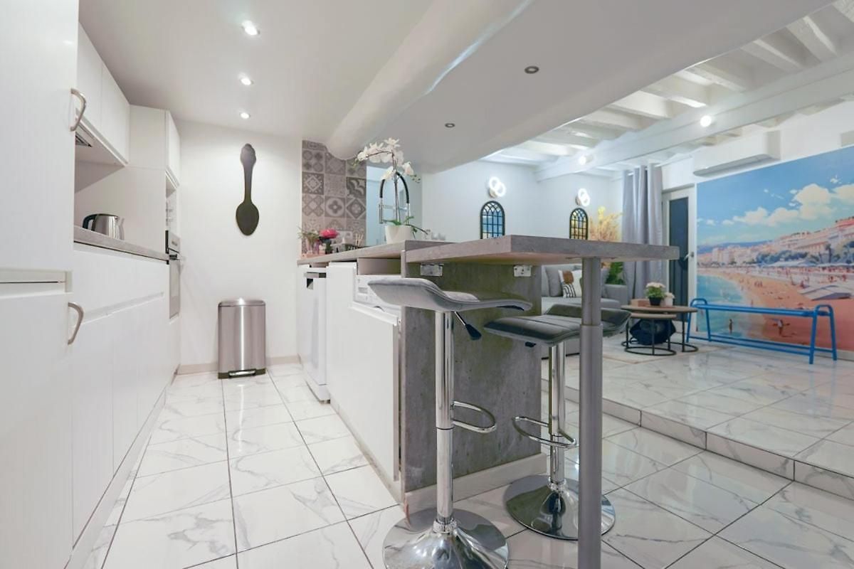 Appartement Au Coeur Du Vieux Emplacement Idéal! *