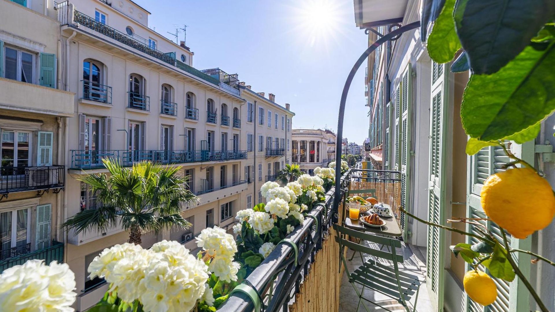 Appartement New! Remodeled & Spacious 4 Bedroom - 3 Bath - Heart Of - Ac In - With A Large Elevator *