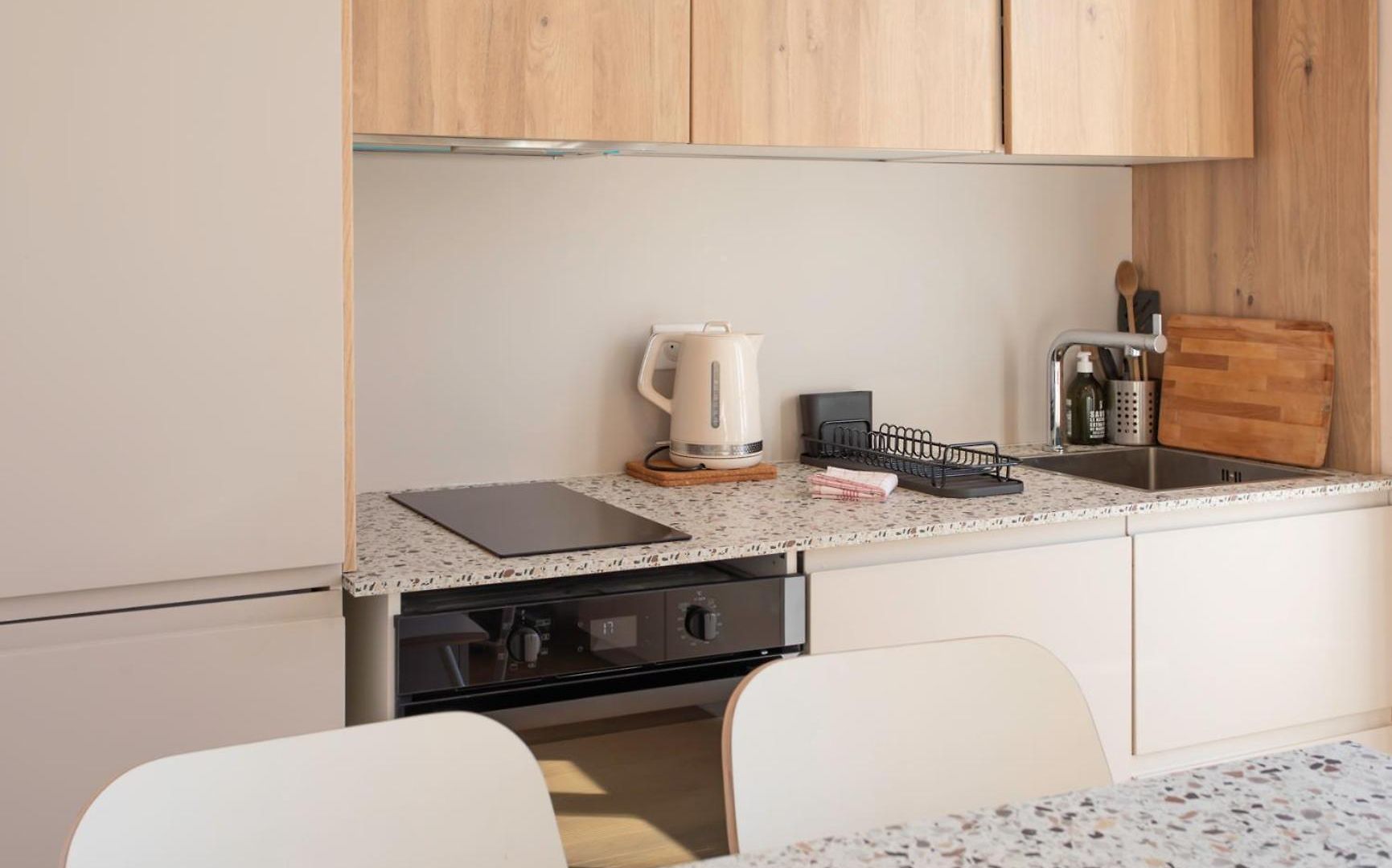 #25 Staywizus - 2bdr Port, 5min From The Old Town Balcony, Ac & Wifi Appartement