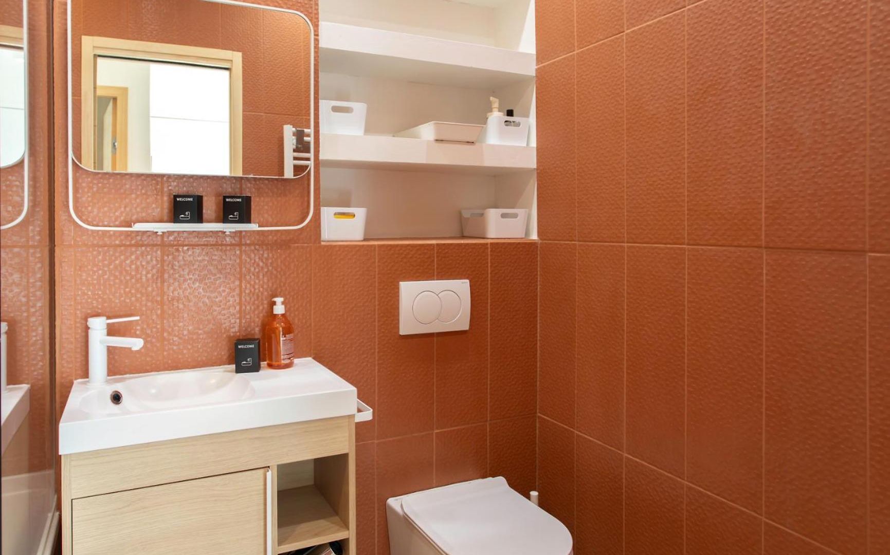 #25 Staywizus - 2bdr Port, 5min From The Old Town Balcony, Ac & Wifi Appartement Nice