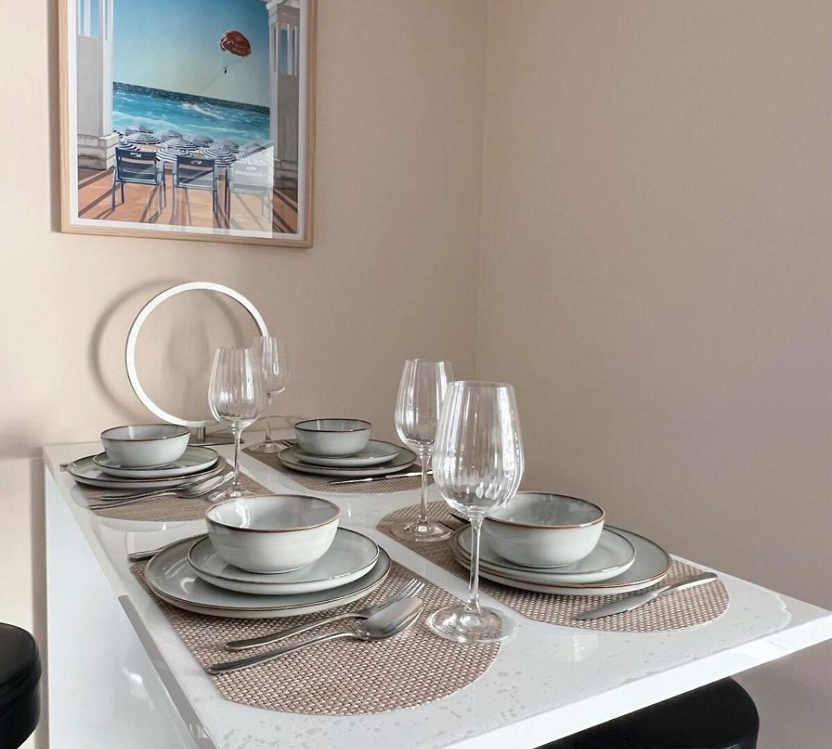 Elegant Avec Balcon Pres De La A Apartment *
