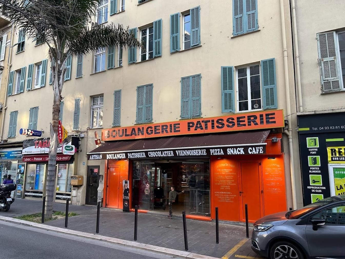 Joli Au Bord De Nice
