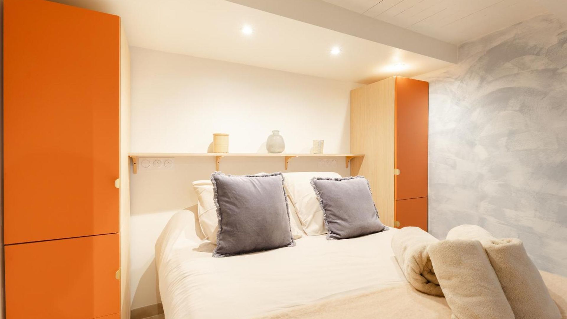 New- Cozy -4 Guests - Air Conditioning *