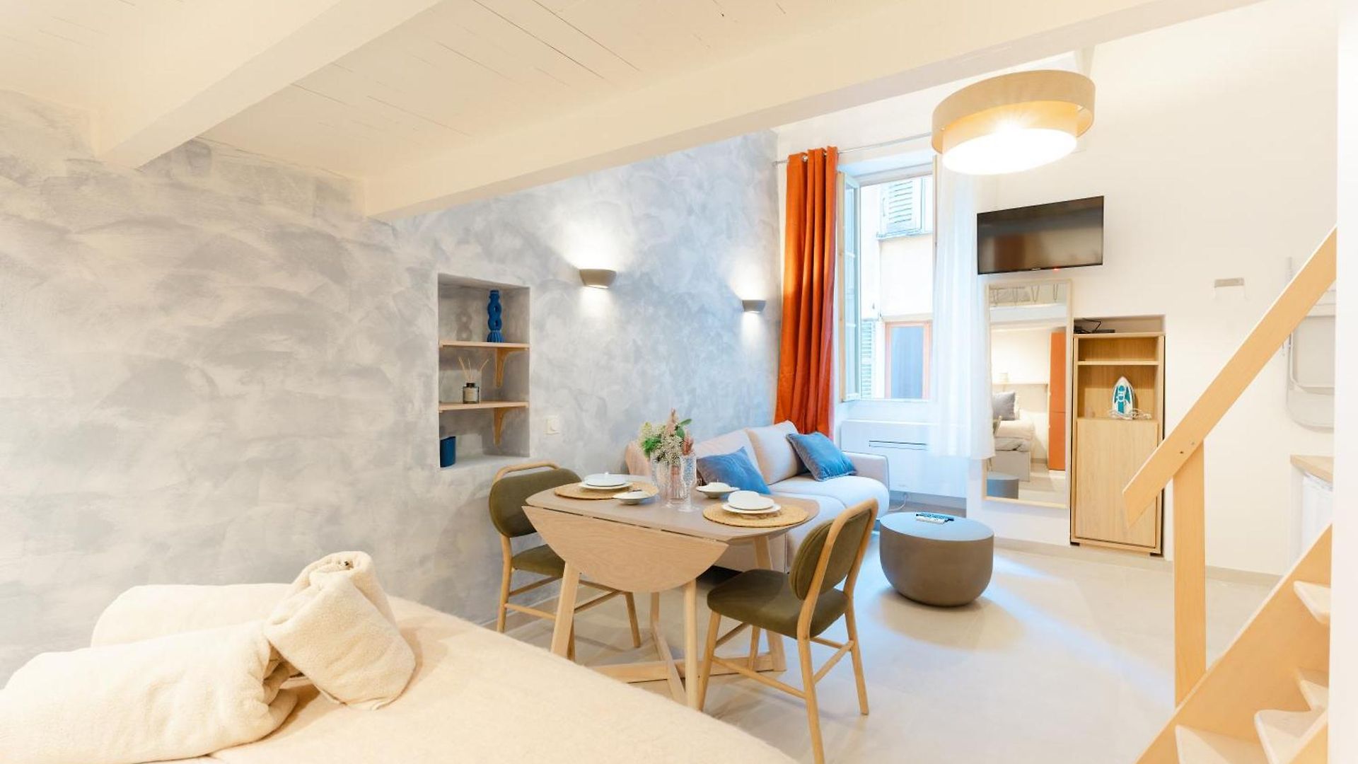 New- Cozy -4 Guests - Air Conditioning