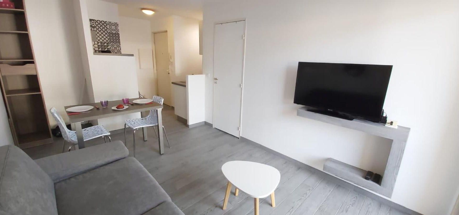 Cosy Proche Carlone, Balcon