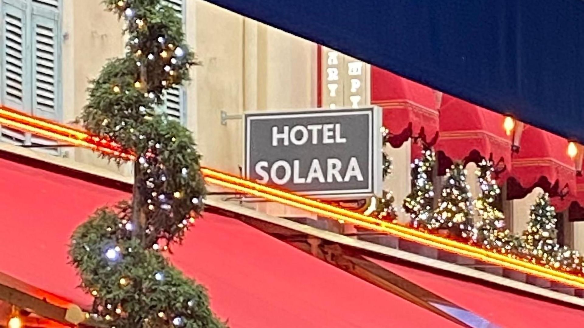 Hotel Solara 2*