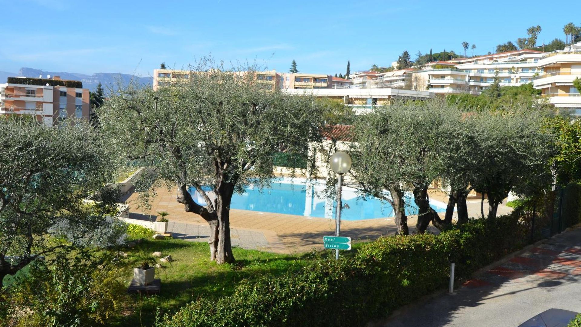 Plein Ciel - 5 Personnes Avec Piscine Sur La Corniche Fleurie A * Nice