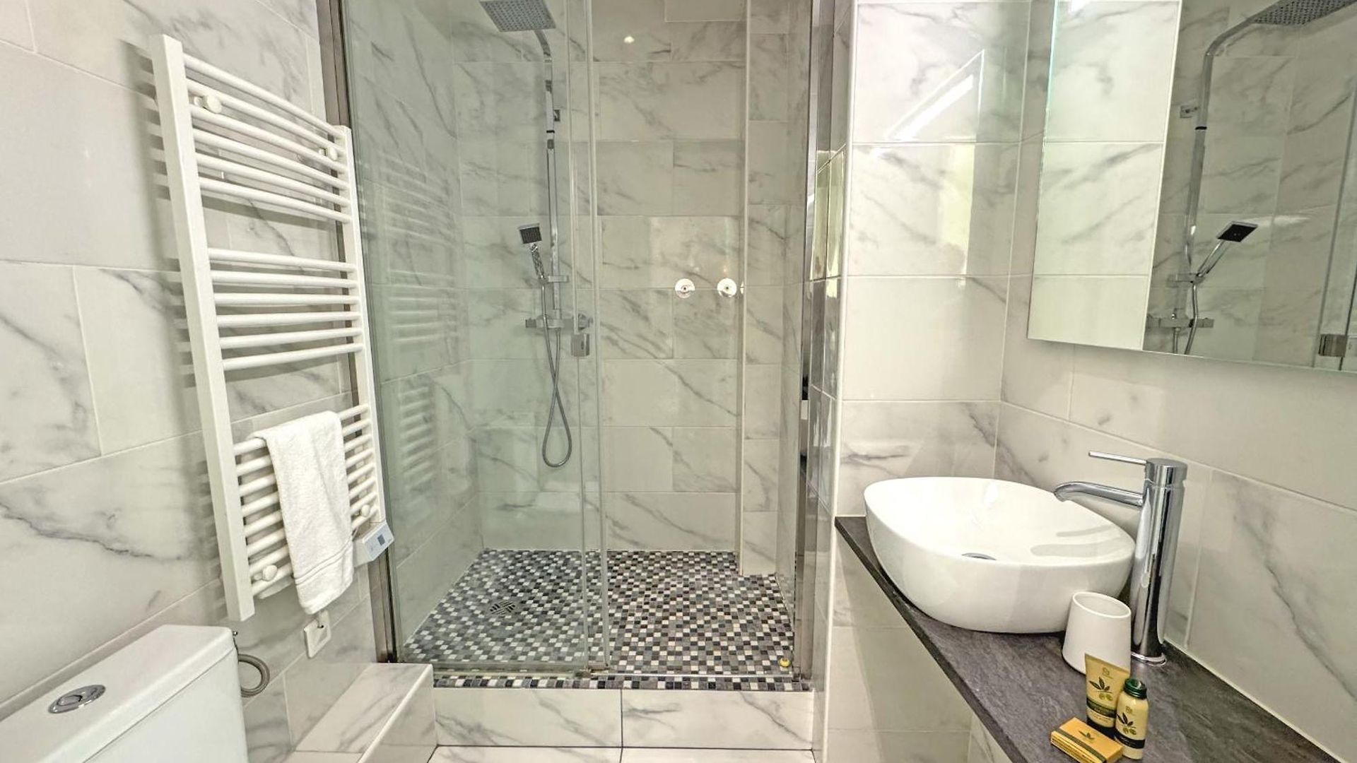 Promenade - Suffren Appartement Nice