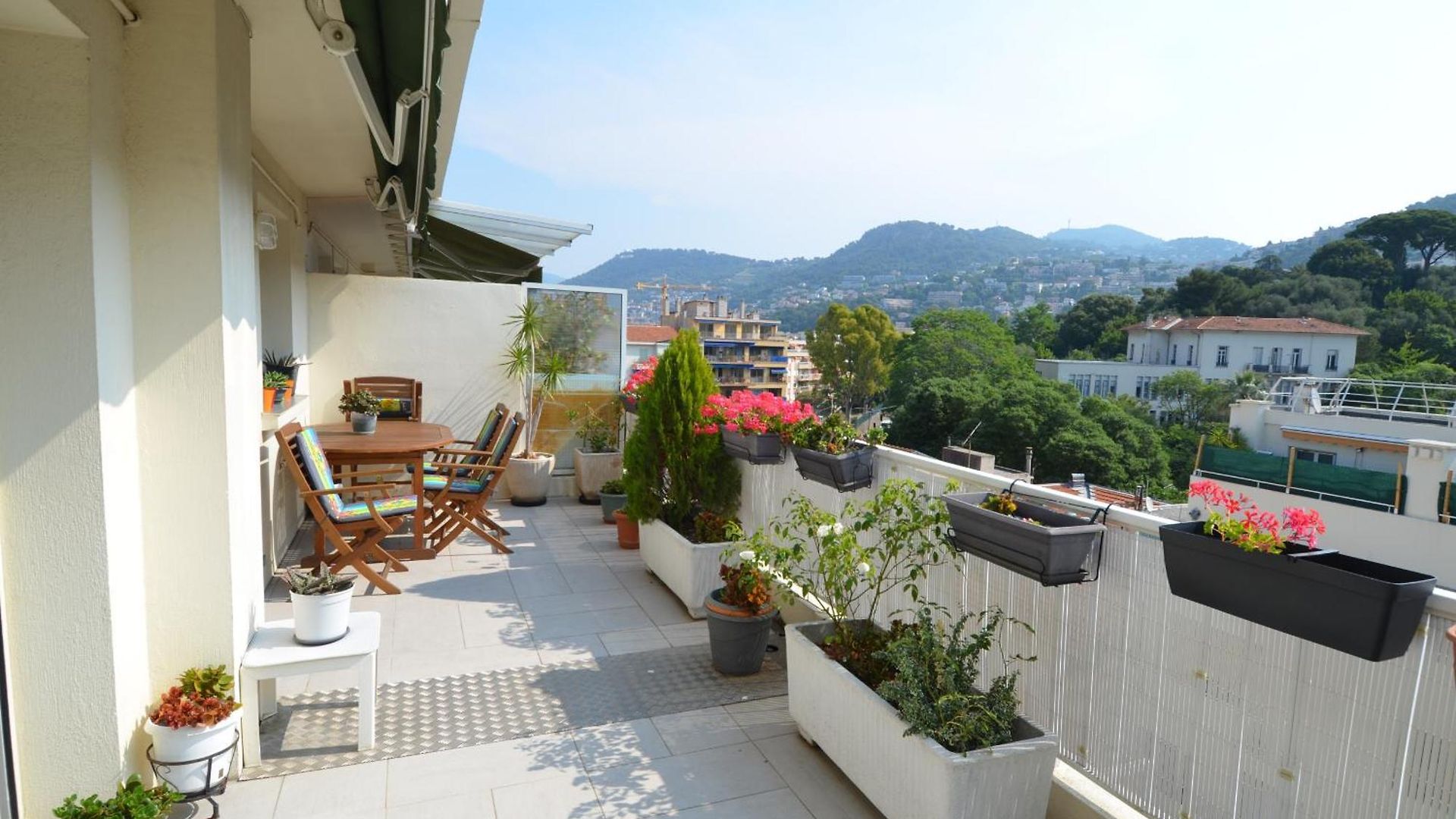 Phoenix - 4 Personnes Avec Superbe Terrasse, Clim Et Parking Le Port De Appartement *