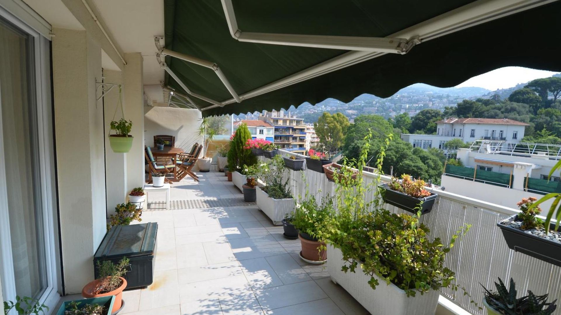 Appartement Phoenix - 4 Personnes Avec Superbe Terrasse, Clim Et Parking Le Port De Nice