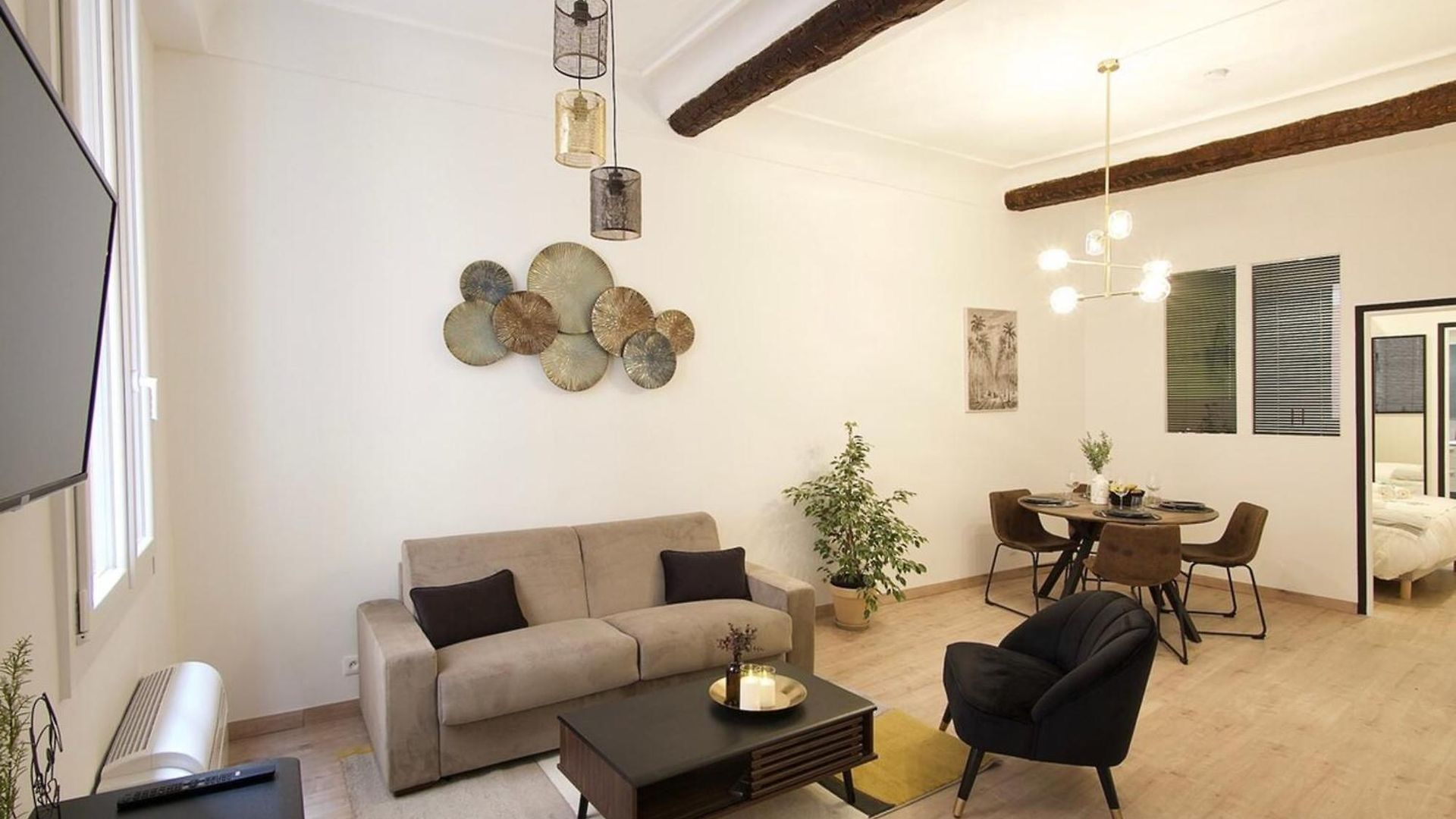 Appartement 06r - Modern - Vieux