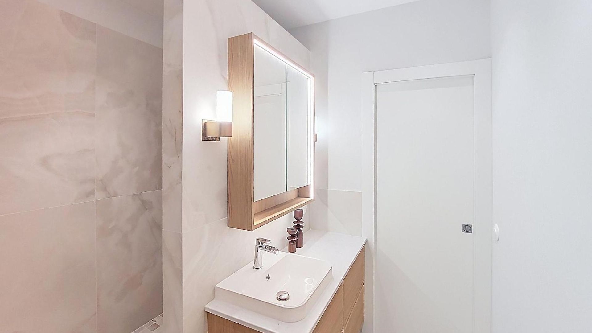 Nestor&jeeves - Pepyte - Design - Near Apartment