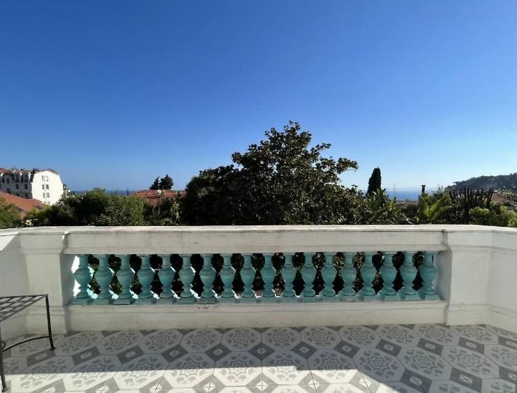 Villa Adelaida *