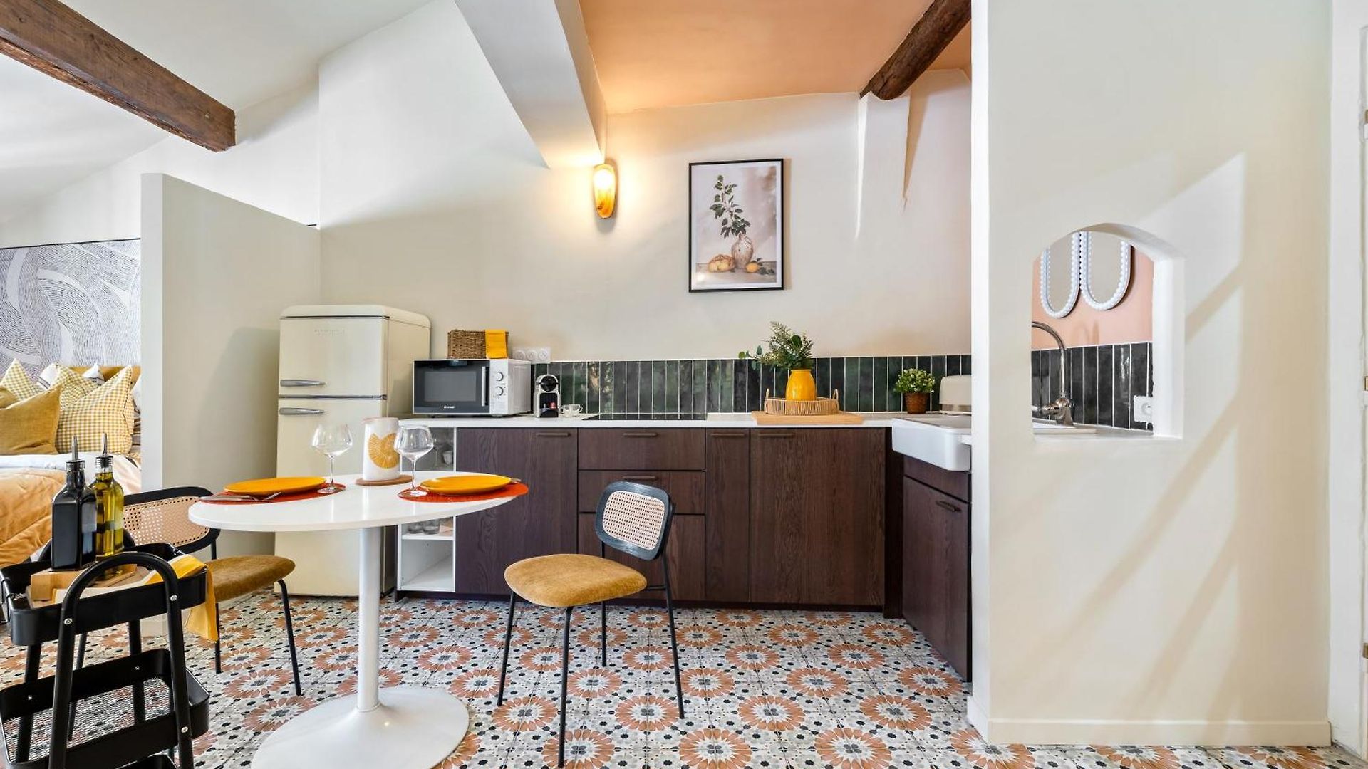 Renting - - Authentic Loft Old Rooftop View & Charm