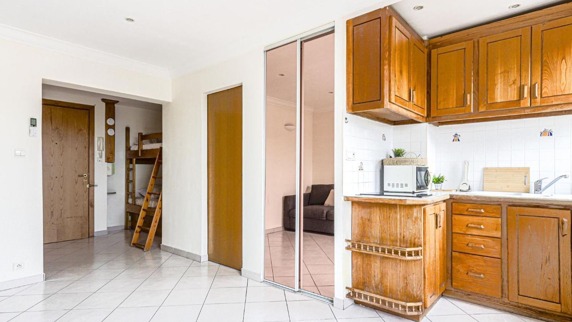 Appartement Le Mirazur By Interhome *