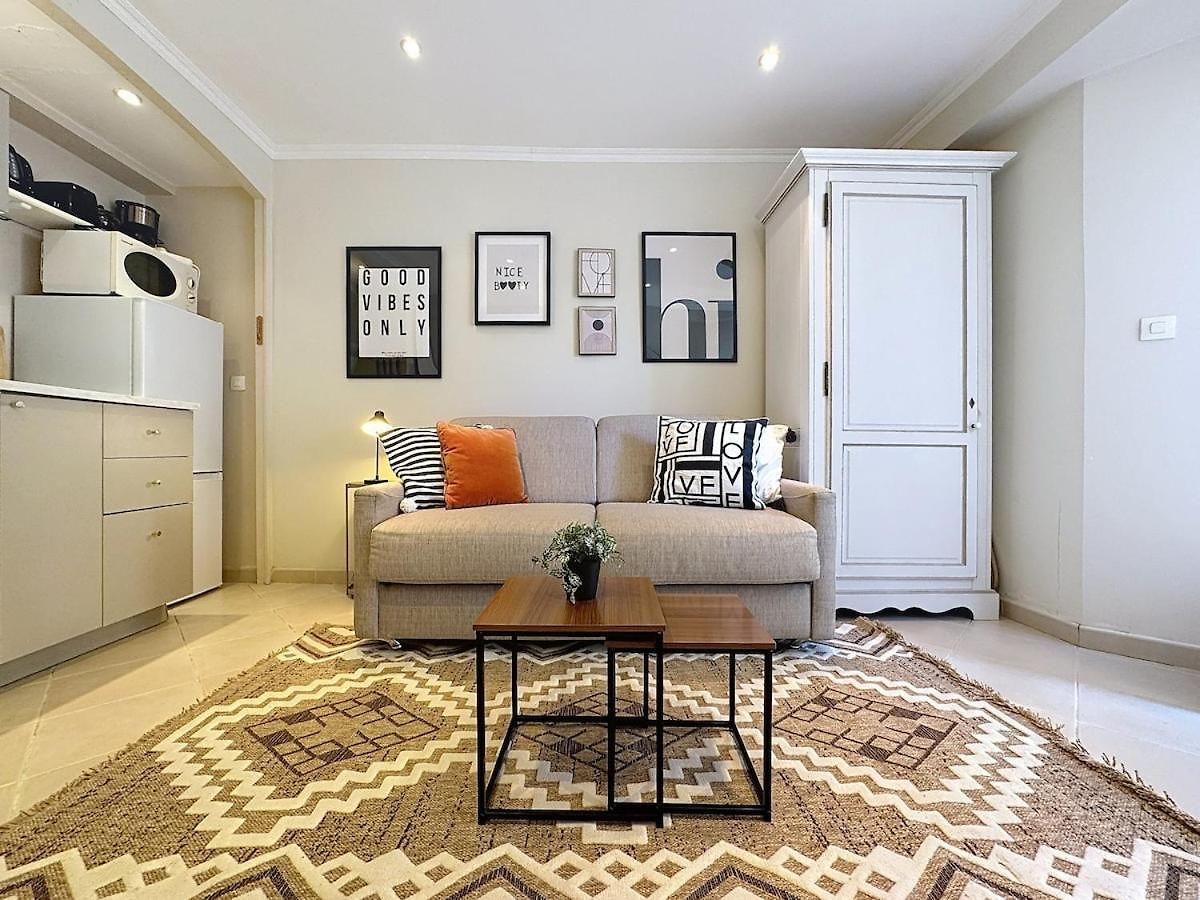 Cosy Avec Jardin Privatif - Carabacel, * Nice