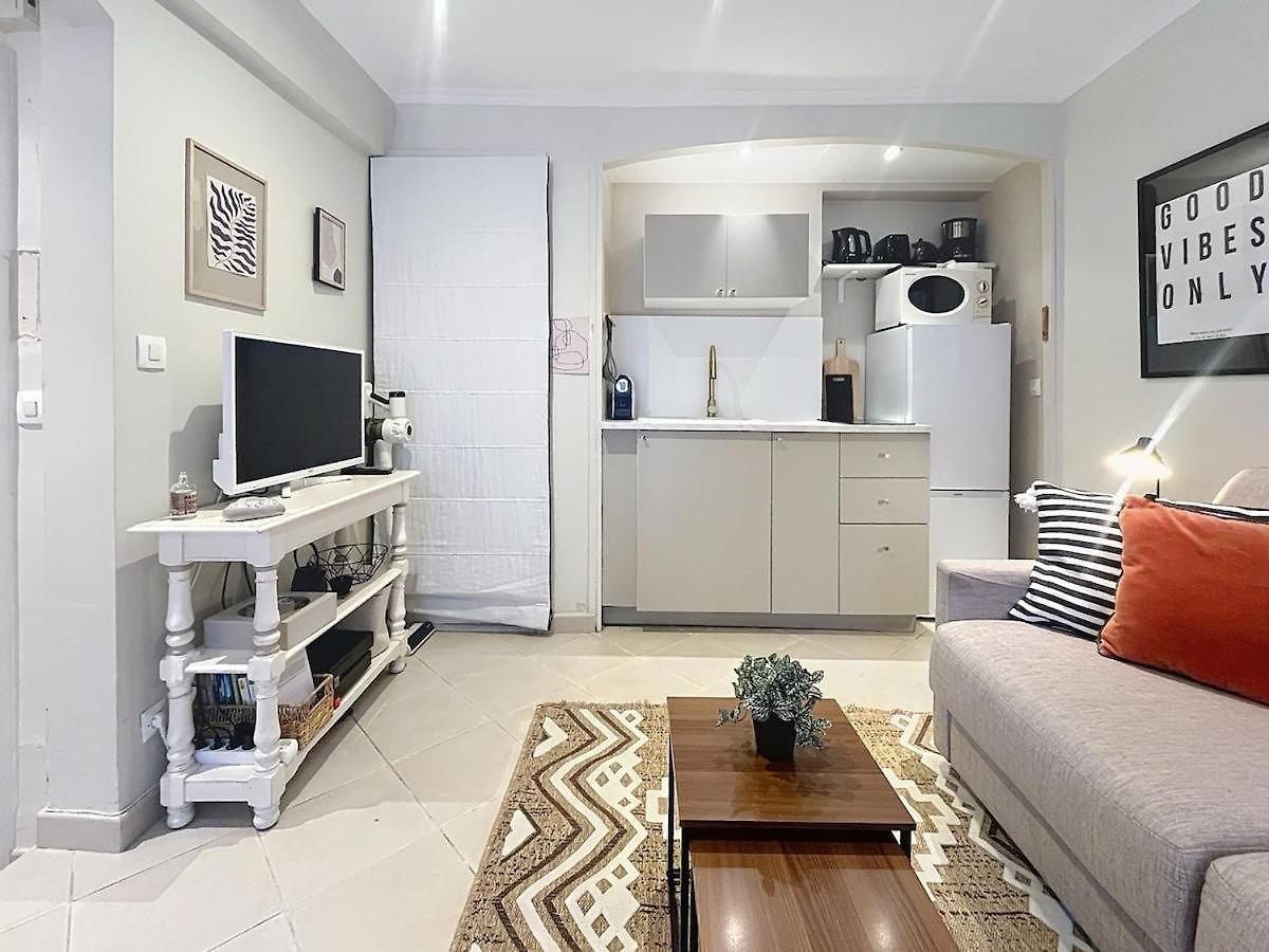 Cosy Avec Jardin Privatif - Carabacel, Apartment *