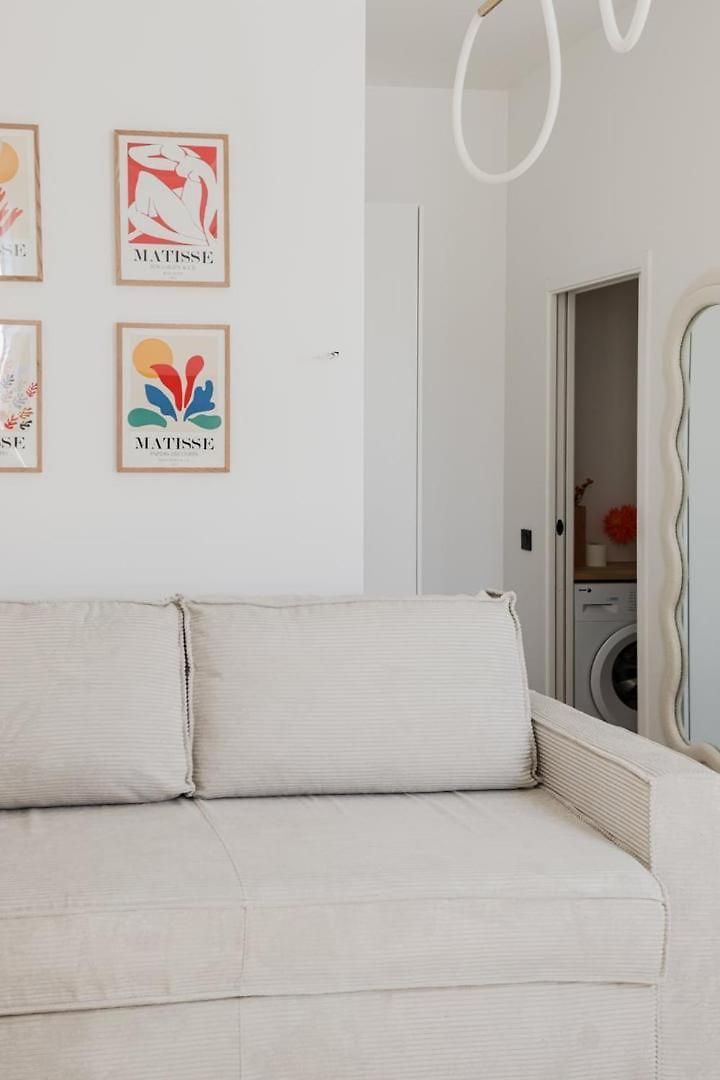 Modern 3br Duplex Near Port & Old Town | By Airnest
