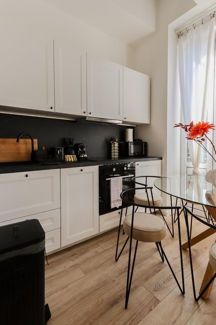 Appartement Modern 3br Duplex Near Port & Old Town | By Airnest