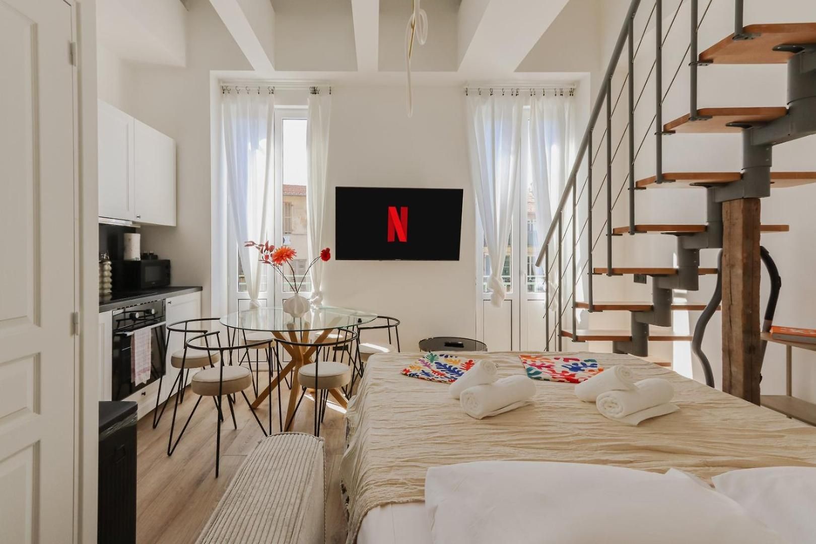 Modern 3br Duplex Near Port & Old Town | By Airnest Appartement Nice