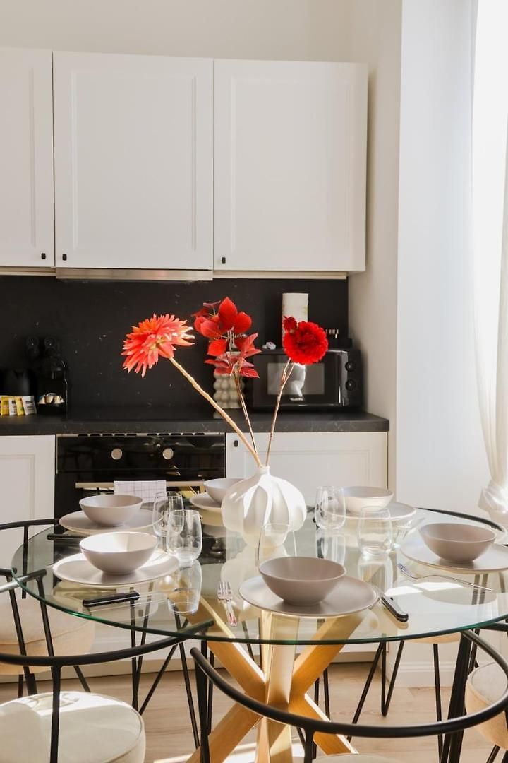 Modern 3br Duplex Near Port & Old Town | By Airnest Appartement *