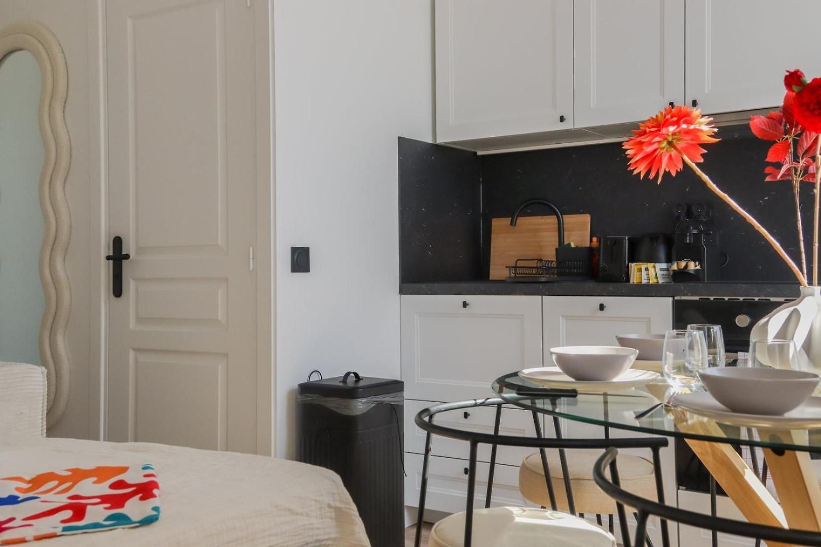 Modern 3br Duplex Near Port & Old Town | By Airnest Appartement Nice