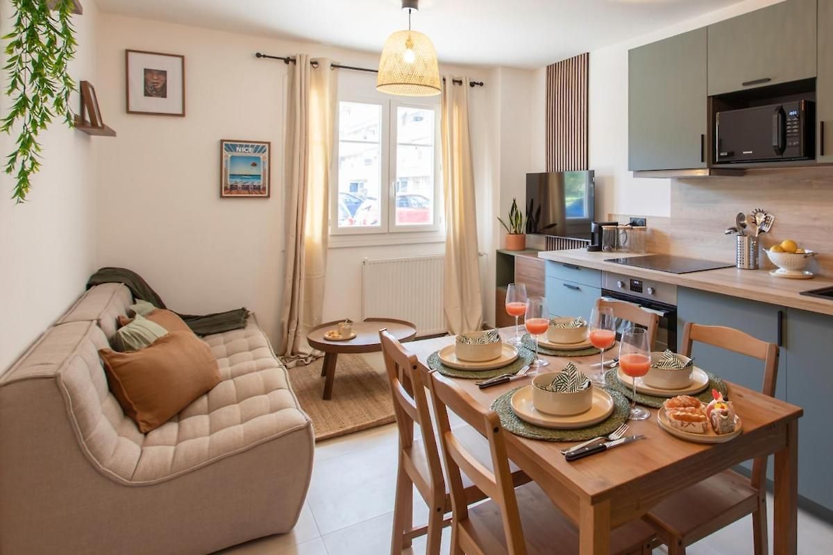 #41 Staywizus - Flat For 6, 3 Bdr Parking Wifi 5mins Walk Tram T1 Nice