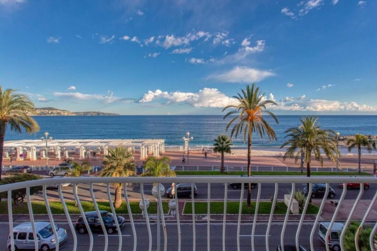 Sea Front Yourhosthelper * Nice