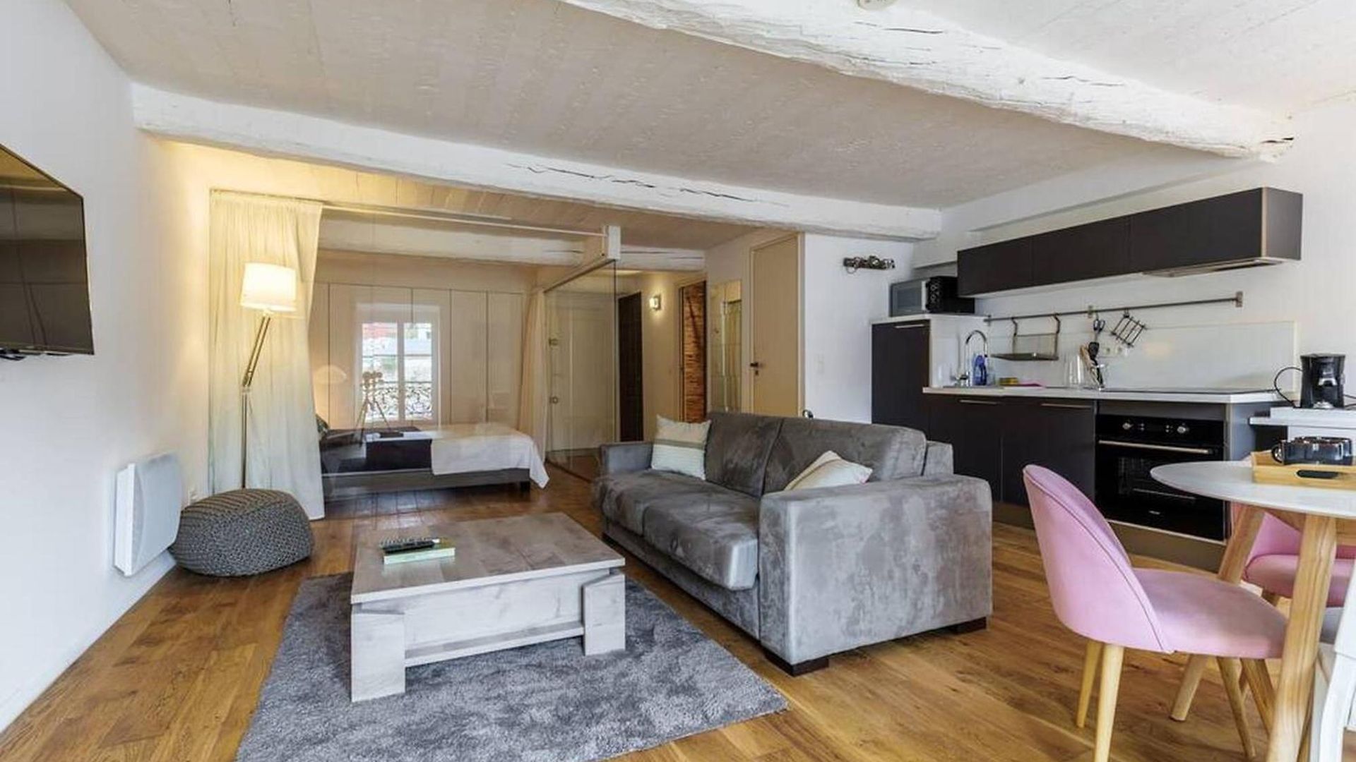Joli Loft Entre Le Vieux Et Le Port Apartment